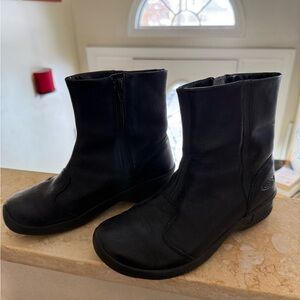 Keen Black Women's Ankle Booties